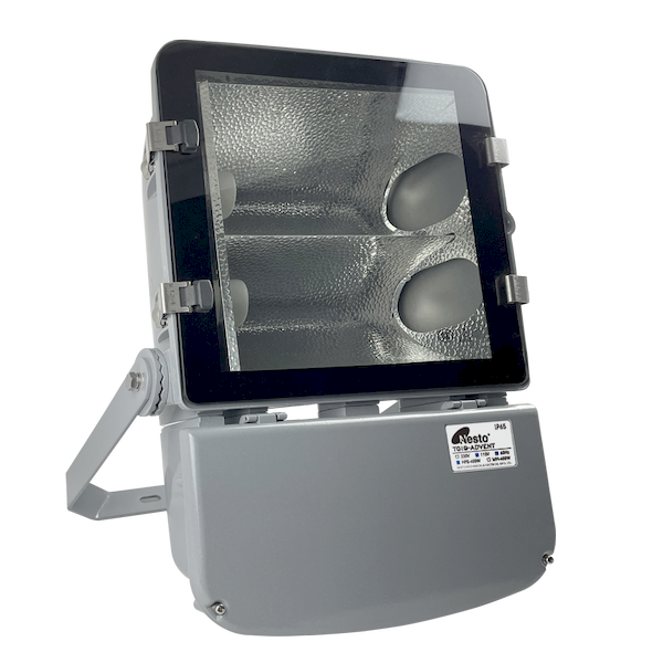 METAL HALIDE / HIGH PRESSURE SODIUM FLOOD LIGHT FIXTURE
