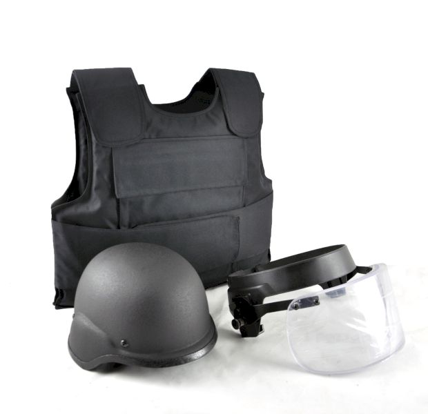 BULLET PROOF EQUIPMENT BULLETPROOF HELMET & VISOR & 